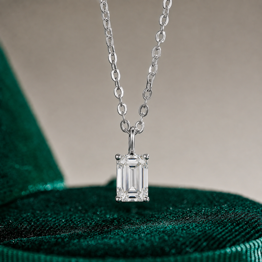 Emerald Solitaire Necklace 2CT