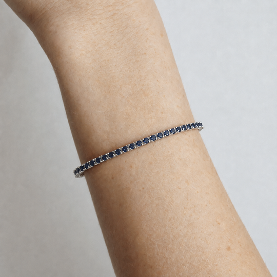 Tennis Noir Bracelet